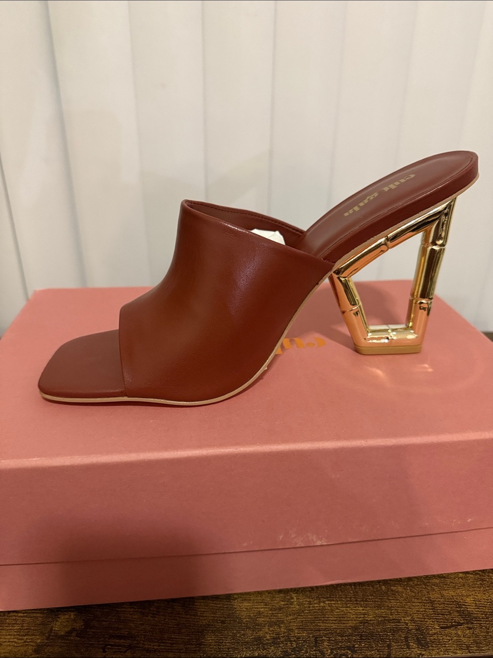 NIB Cult Gaia Astraea Sandal Ember Size 40 / US 10 Statement Gold Bamboo Heel